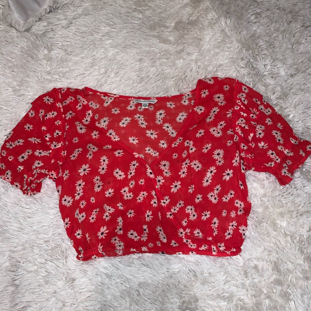 Cropped flower shirt